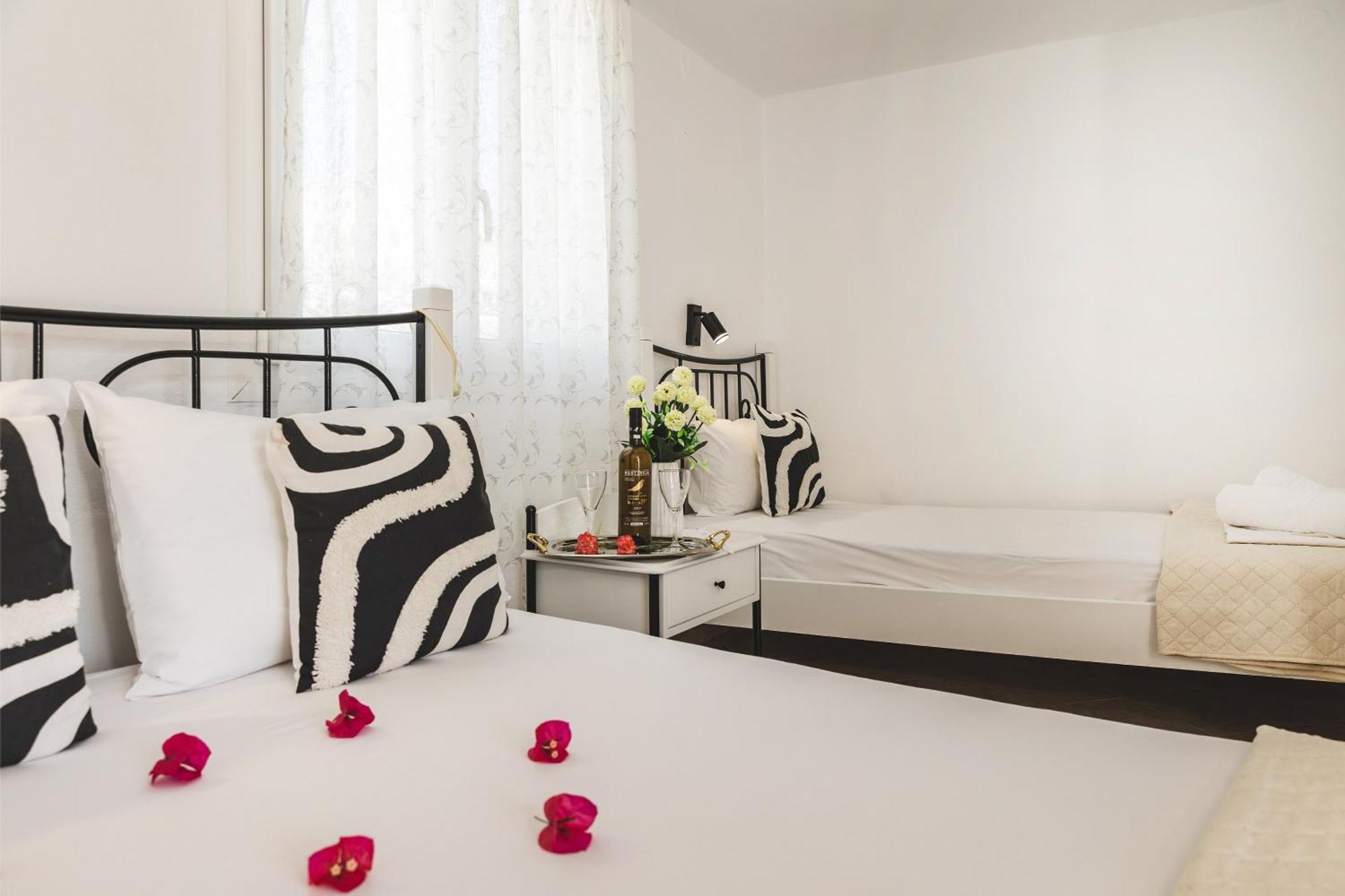 Rooms Maria Naxos City Esterno foto